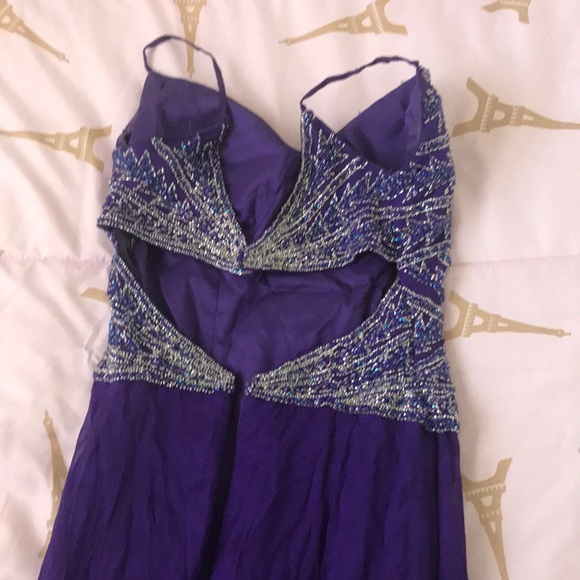 Prom dress - Picture 6 of 8